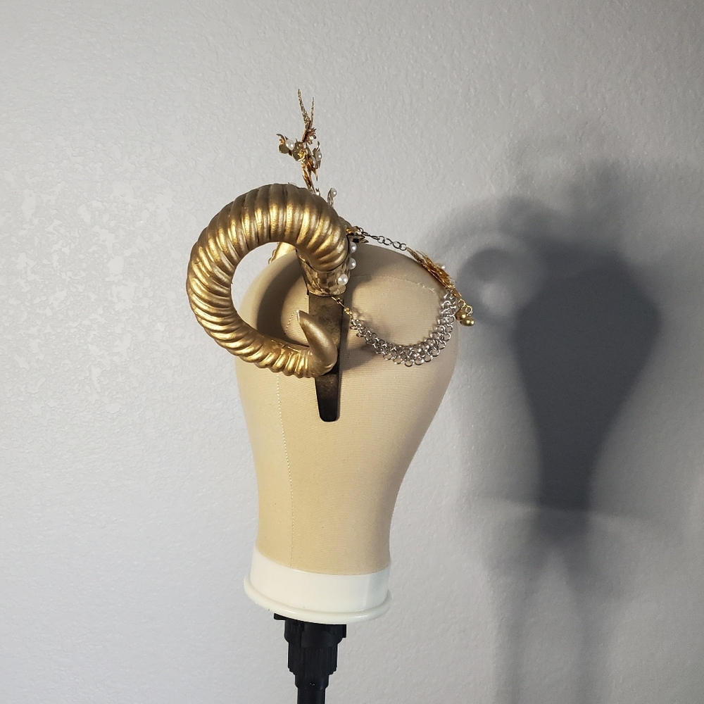 Mary Halo Crown Headband Spiked Zip Tie Halo Crown Sunburst Goddess Headband - Picture 11 of 11